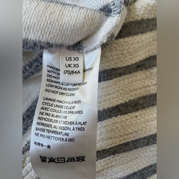 Anthropologie Maeve Gray and Cream Knit Top. 🤍🩶 - Picture 10 of 11